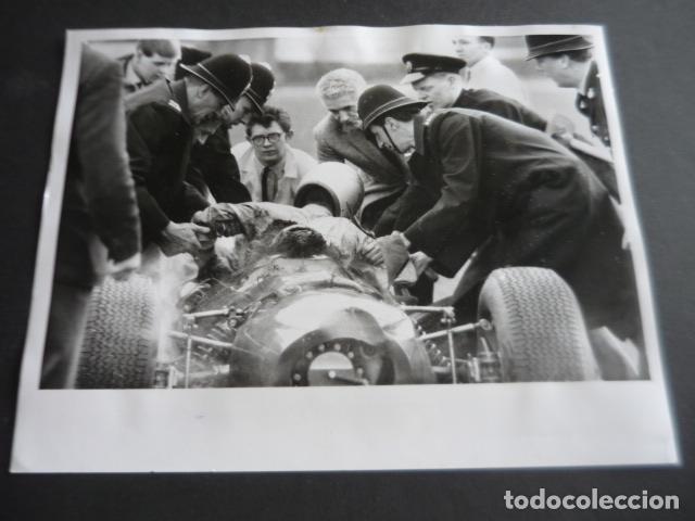 Antique Photography: AINTREE CIRCUITO AUTOMOVILISMO ACCIDENTE ANTIGUA FOTOGRAFIA ORIGINAL 20 X 25 CM