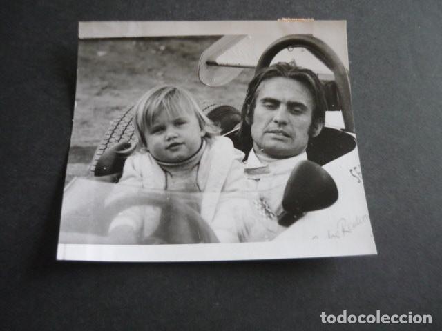 Fotografia antica: CARLOS REUTEMANN CORREDOR AUTOMOVILISMO ANTIGUA FOTOGRAFIA ORIGINAL 13 X 18 CM