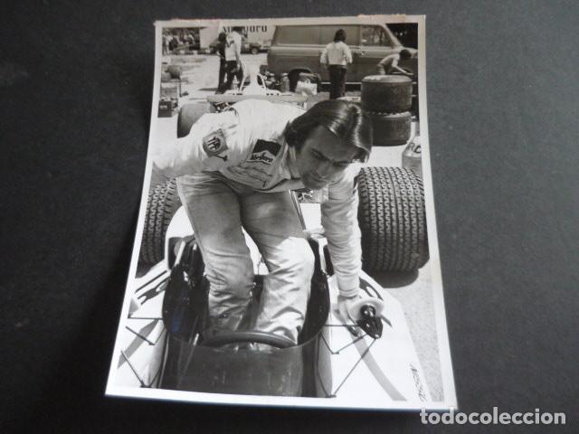 Fotograf&iacute;a antigua: CARLOS REUTEMANN CORREDOR AUTOMOVILISMO ANTIGUA FOTOGRAFIA ORIGINAL 13 X 18 CM