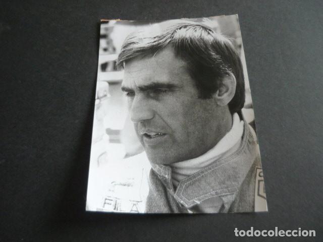 Fotografia antiga: CARLOS REUTEMANN CORREDOR AUTOMOVILISMO ANTIGUA FOTOGRAFIA ORIGINAL 13 X 18 CM