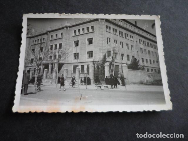 Fotografia antica: MADRID COLEGIO DE LOS MARISTAS DE CHAMBERI ANTIGUA FOTOGRAFIA 8,5 X 6 CM