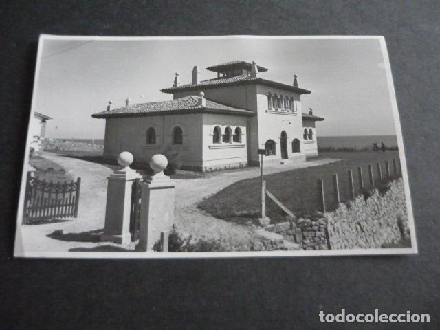 Alte Fotografie: COMILLAS CANTABRIA ANTIGUA FOTOGRAFIA 13 X 8 CM