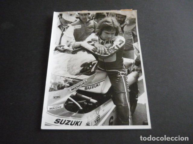 Fotografia antiga: BARRY SHEENE CORREDOR MOTOCICLISMO ANTIGUA FOTOGRAFIA ORIGINAL 13 X 18 CM