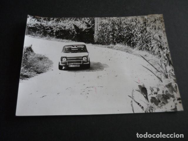 Fotograf&iacute;a antigua: JOSE MANUEL MEMO SUAREZ CORREDOR AUTOMOVILISMO ANTIGUA FOTOGRAFIA ORIGINAL 13 X 18 CM