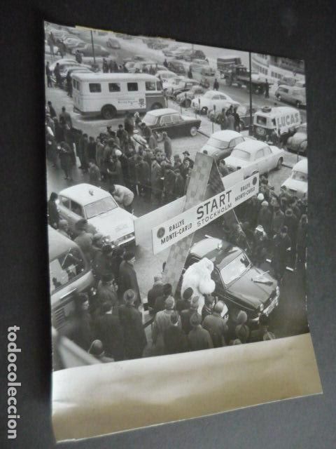 Fotografia antiga: RALLYE DE MONTECARLO CIRCUITO AUTOMOVILISMO ANTIGUA FOTOGRAFIA ORIGINAL 18 X 24 CM
