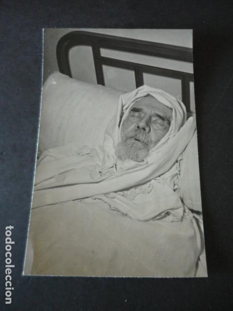 Fotograf&iacute;a antigua: PIO BAROJA FALLECIDO EN LECHO DE MUERTE FOTOGRAF&Iacute;A POST MORTEM MAMEGAM FOTOGRAFO MADRID 11 X 17 CM