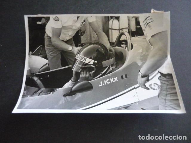 Fotografia antica: JACKIE ICKX CORREDOR AUTOMOVILISMO ANTIGUA FOTOGRAFIA ORIGINAL 12 X 18 CM