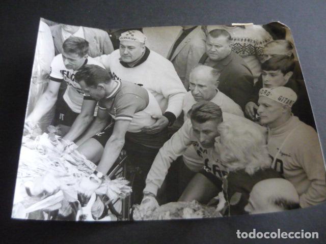 Fotografia antica: JACQUES ANQUETIL CICLISTA ANTIGUA FOTOGRAFIA ORIGINAL 18 X 24 CM