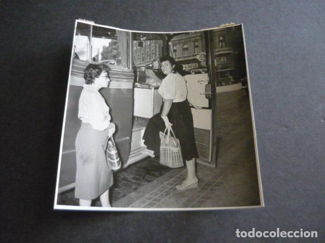 Antique Photography: ISABEL GARCIA SANCHA GANADORA CONCURSO UNA SEMANA CON GLORIA LASSO ANTIGUA FOTOGRAFIA 18 X 12 CM