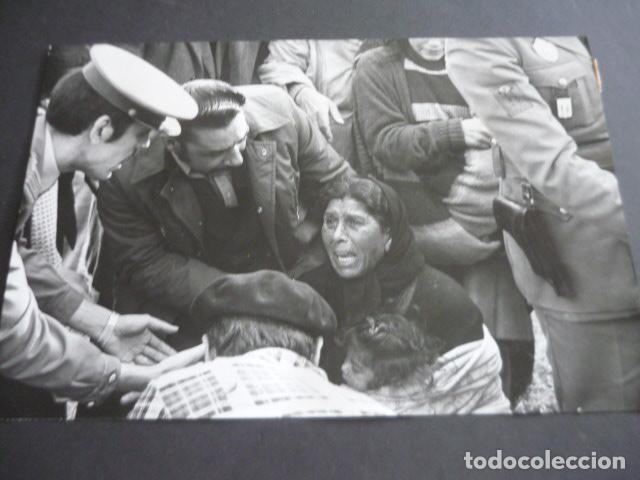 Alte Fotografie: BILBAO ENTIERRO DE NI&Ntilde;OS GITANOS AHOGADOS EN RIA DE AS&Uacute;A ANTIGUA FOTOGRAFIA 20 X 30 CM