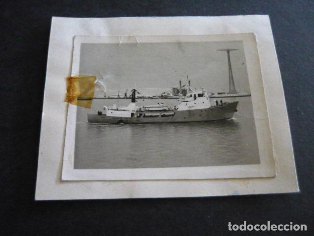 Fotografia antiga: LA CORU&Ntilde;A BARCO PESQUERO ANTONIO LORENZO ANTIGUA FOTOGRAFIA ORIGINAL 5 X 7 CM