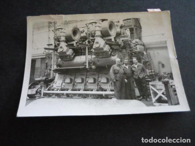 Alte Fotografie: LA CORU&Ntilde;A BARCO PESQUERO ANTONIO LORENZO ANTIGUA FOTOGRAFIA ORIGINAL 7,5 X 10,5 CM