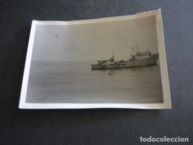 Alte Fotografie: LA CORU&Ntilde;A BARCO PESQUERO ANTONIO LORENZO ANTIGUA FOTOGRAFIA ORIGINAL 7,5 X 10,5 CM