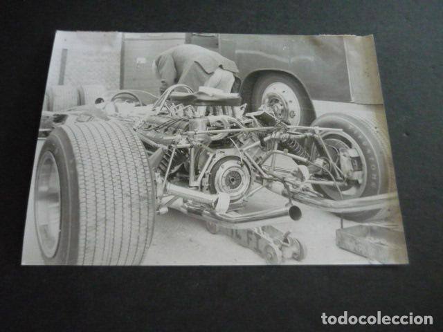 Alte Fotografie: AUTOMOVIL LOTUS 49 FORMULA 1 AUTOMOVILISMO CARRERAS FOTOGRAFIA ORIGINAL 18 X 12 CM
