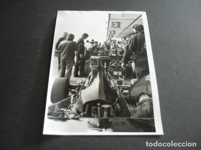 Photographie ancienne: AUTOMOVIL LOTUS FORMULA 1 JPS 9 AUTOMOVILISMO CARRERAS FOTOGRAFIA ORIGINAL 18 X 13 CM