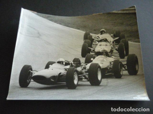 Fotograf&iacute;a antigua: MONZA GRAN PREMIO 1964 AUTOMOVILISMO ANTIGUA FOTOGRAFIA ORIGINAL 18 X 24 CM