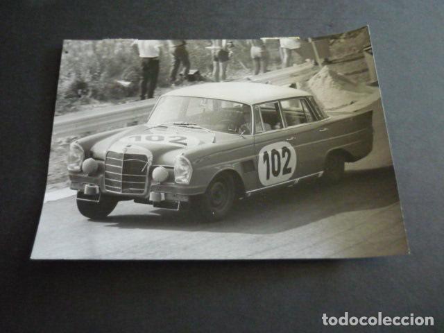 Fotograf&iacute;a antigua: XXIV HORAS DE FRANCORCHAMPS 1964 AUTOMOVILISMO ANTIGUA FOTOGRAFIA ORIGINAL 18 X 13 CM