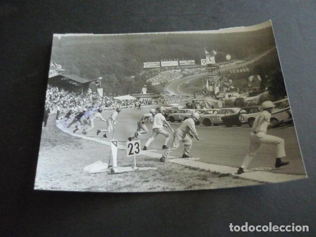 Fotograf&iacute;a antigua: XXIV HORAS DE FRANCORCHAMPS 1964 AUTOMOVILISMO ANTIGUA FOTOGRAFIA ORIGINAL 18 X 13 CM