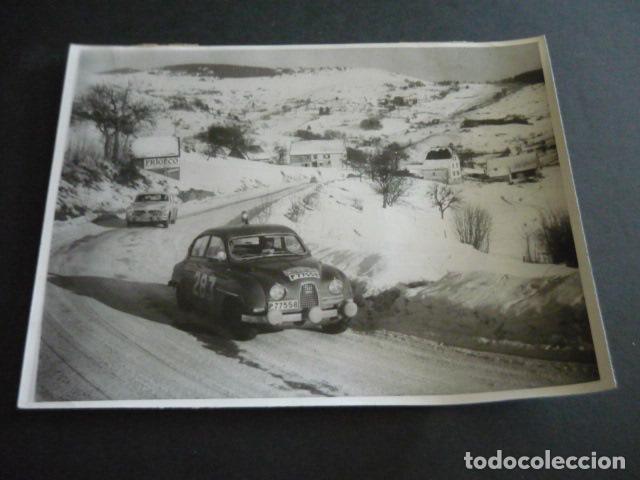 Fotografia antica: RALLYE DE MONTECARTLO 1963 AUTOMOVILISMO ANTIGUA FOTOGRAFIA ORIGINAL 16 X 22 CM
