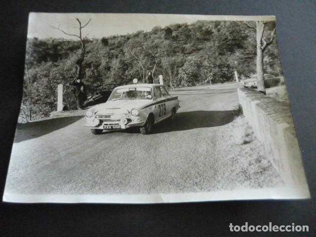 Fotografia antica: RALLYE DE MONTECARLO 1964 AUTOMOVILISMO FOTOGRAFIA ORIGINAL 24 X 18 CM