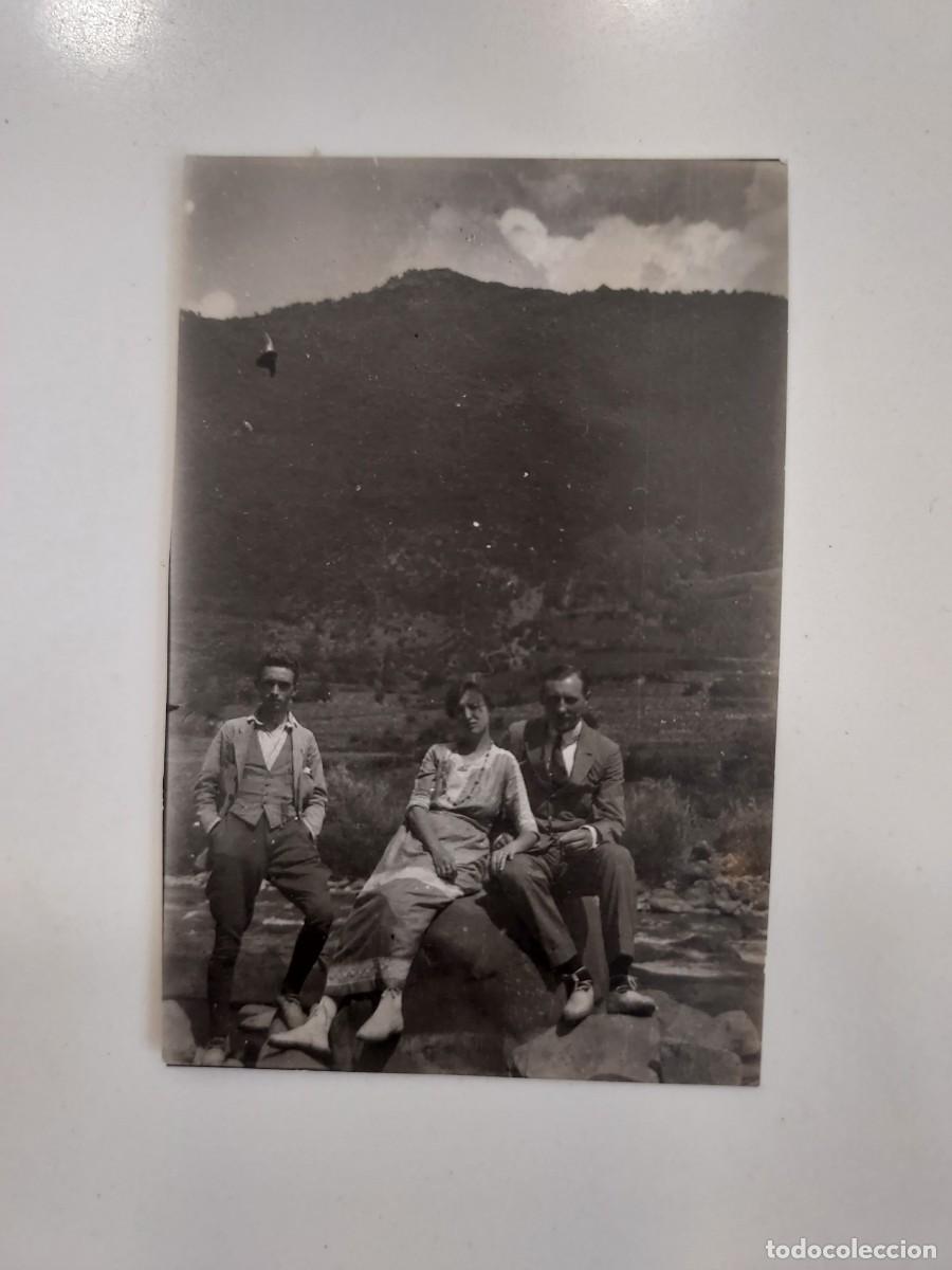 Fotograf&iacute;a antigua: FOTOGRAFIA ANTIGUA BROTO (HUESCA) A&Ntilde;O 1919 GRUPO EN PIRINEO ARAGONES. 4 X 6,5 CM