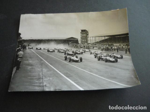 Fotografia antica: GRAN PREMIO DE INGLATERA 1963 CARRERA AUTOMOVILISMO ANTIGUA FOTOGRAFIA ORIGINAL 15 X 20 CM