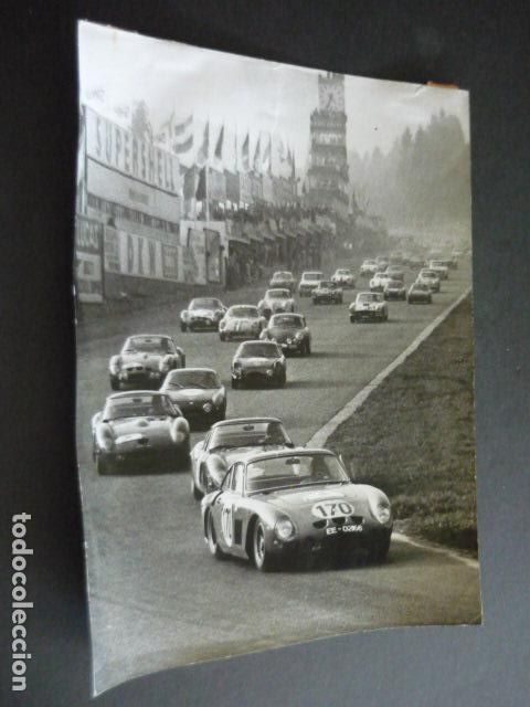 Fotografia antica: TOUR DE FRANCIA 1963 CARRERA AUTOMOVILISMO ANTIGUA FOTOGRAFIA ORIGINAL 18 X 24 CM