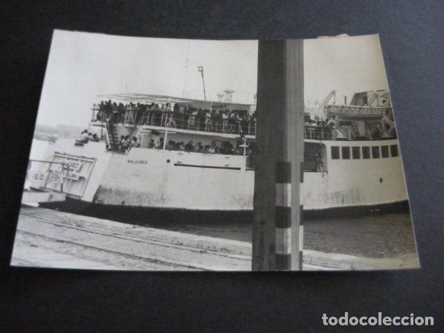 Alte Fotografie: BARCO BALEARES DE ISNASA TRAVESIA ALGECIRAS CEUTA ANTIGUA FOTOGRAFIA ORIGINAL 18 X 13 CM