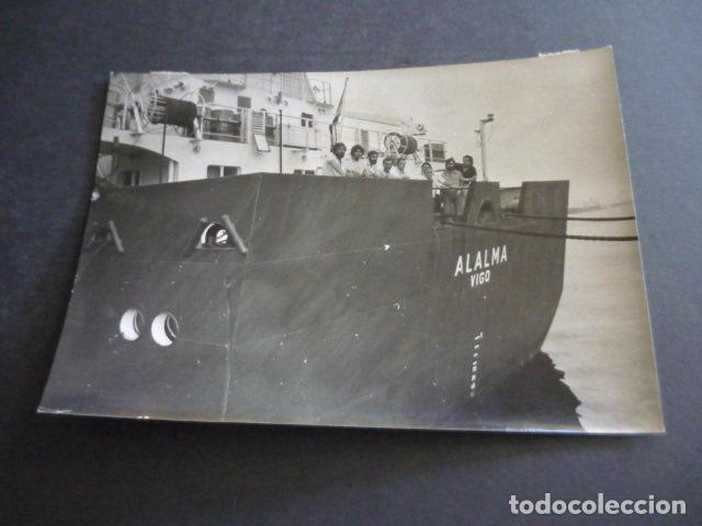 Fotograf&iacute;a antigua: BARCO MERCANTE ALARMA TRIPULACION ANTIGUA FOTOGRAFIA ORIGINAL 18 X 13 CM