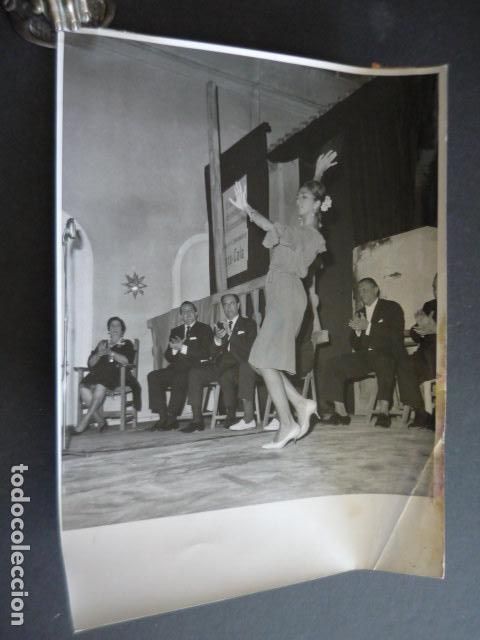 Fotografia antica: PASTORA IMPERIO NIETA BAILANDO ANTIGUA FOTOGRAFIA ORIGINAL 18 X 24 CM