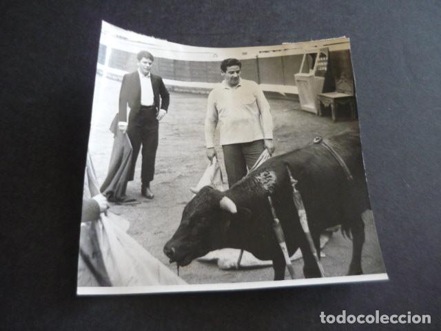 Antique Photography: FESTIVAL TAURINO RADIO DE BILBAO ANTIGUA FOTOGRAFIA ORIGINAL 12 X 11.5 CM