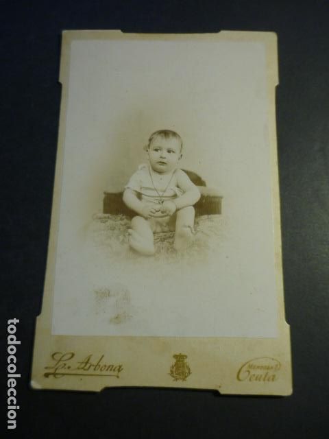 Alte Fotografie: RETRATO DE NI&Ntilde;O JUAN DE LARA DE PABLOS L. ARBONA FOTOGRAFIA CEUTA 10 X 16,5 CM