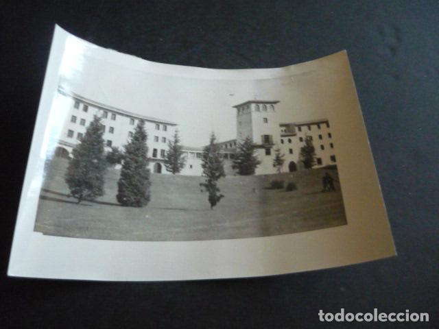 Fotograf&iacute;a antigua: PAMPLONA NAVARRA UNIVERSIDAD DE NAVARRA ANTIGUA FOTOGRAFIA ORIGINAL 18 X 13 CM