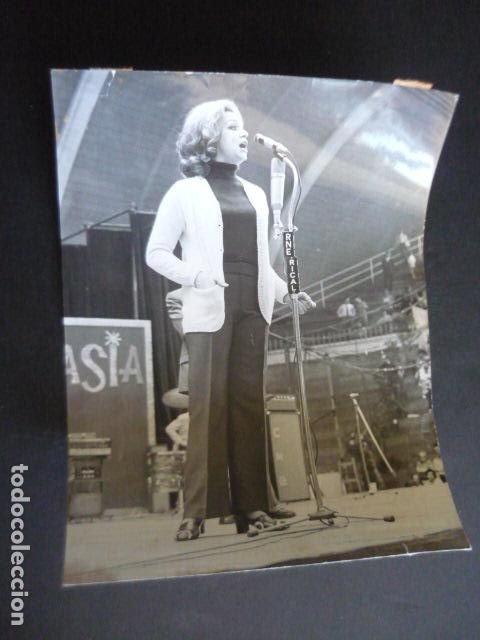 Fotografia antica: CARMEN DE LIRIO CANTANTE ACTRIZ VEDETTE ANTIGUA FOTOGRAFIA ORIGINAL 24 X 18 CM