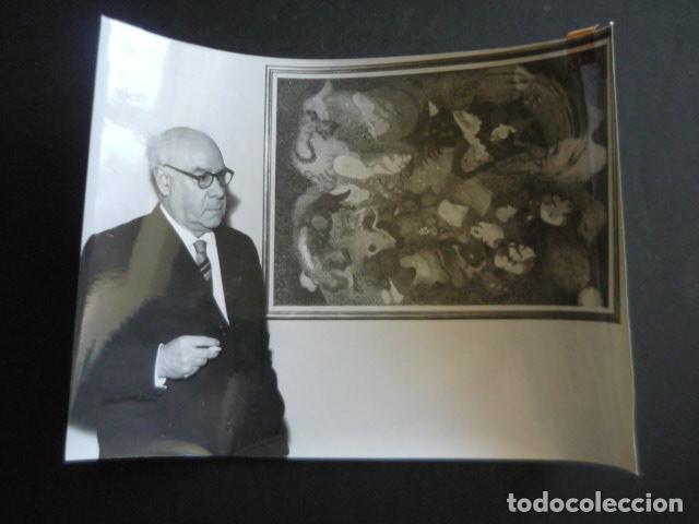 Photographie ancienne: MADRID SALA SKIRA EXPOSICION PINTOR NAVARRO RAM&Oacute;N 1969 ANTIGUA FOTOGRAFIA ORIGINAL 18 X 24 CM