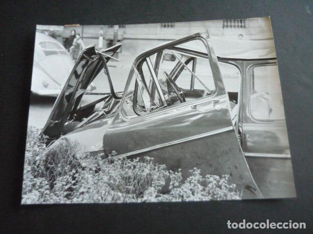 Alte Fotografie: MADRID AUTOMOVIL ACCIDENTADO ANTIGUA FOTOGRAFIA ORIGINAL 24 X 18 CM