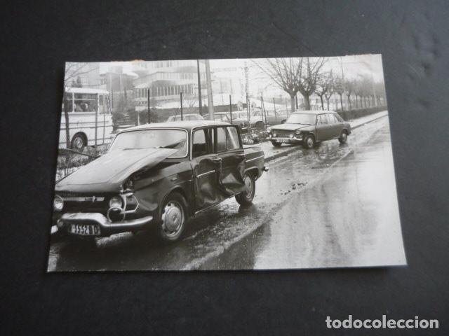 Fotografia antiga: MADRID AUTOMOVIL ACCIDENTADO ANTIGUA FOTOGRAFIA ORIGINAL 12 X 18 CM