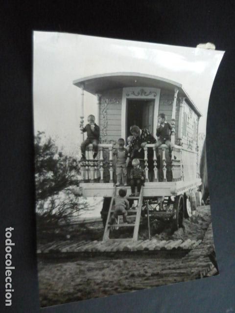 Antique Photography: MADRID EL RETIRO RODAJE PELICULA EL FABULOSO MUNDO DE CIRCO ANTIGUA FOTOGRAFIA ORIGINAL 18 X 12 CM