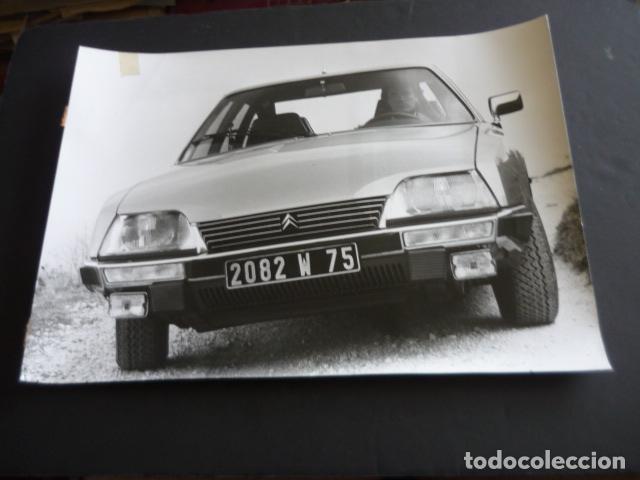 Fotografia antica: AUTOMOVIL CITROEN CX GTI ANTIGUA FOTOGRAFIA ORIGINAL 20 X 30 CM