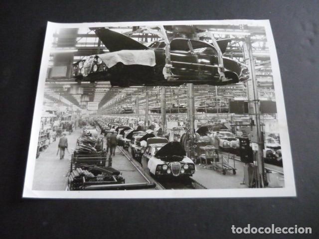 Fotografia antica: FABRICACION AUTOMOVIL JAGUAR ANTIGUA FOTOGRAFIA ORIGINAL 15 X 20 CM