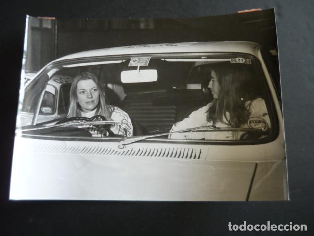Fotografia antica: SALLY GOULD CORREDORA AUTOMOVILISMO ANTIGUA FOTOGRAFIA ORIGINAL 18 X 24 CM