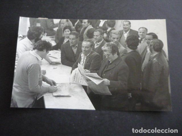 Alte Fotografie: ORENSE ESTAFA CAJA INTERPROVINCIAL FOTOGRAFIA 10 X 18 CM