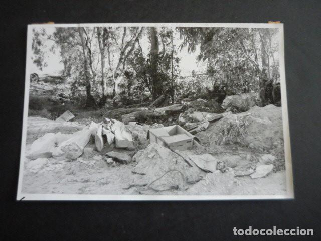 Fotografia antica: ROTA CADIZ ASESINATO DE TAXISTA FOTOGRAFIA 13 X 18 CM
