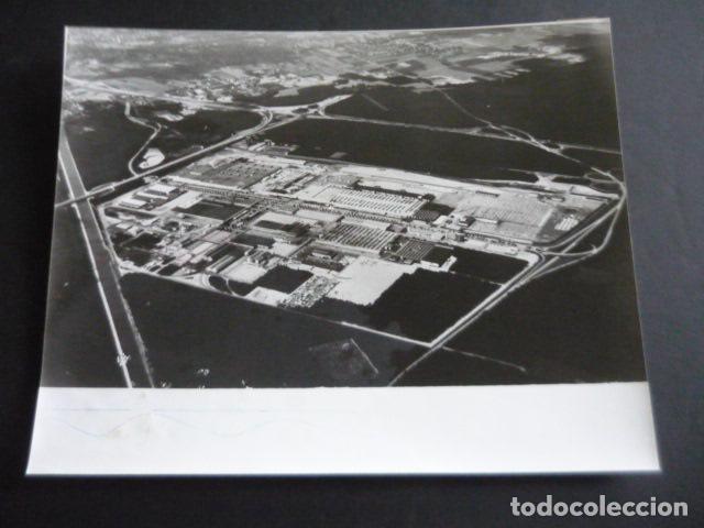 Fotograf&iacute;a antigua: FABRICA AUTOMOVILES PEUGEOT FOTOGRAFIA 24 X 18 CM