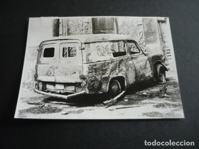 Antique Photography: LAS PALMAS DE GRAN CANARIA DISTRUBIOS POR MUERTE POR PASARSE CONTROL POLICIA 13 X 18 CM