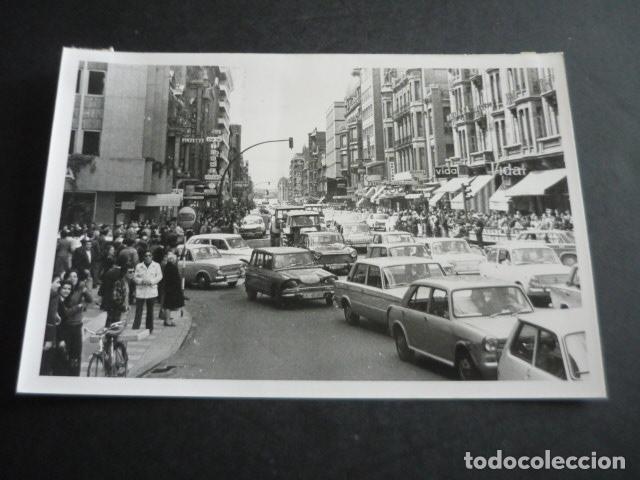 Antique Photography: LEON MANIFESTACION CONTRA CENTRAL NUCLEAR FOTOGRAFIA 13 X 18 CM GERARDO F. GABALDON FOTOGRAFO