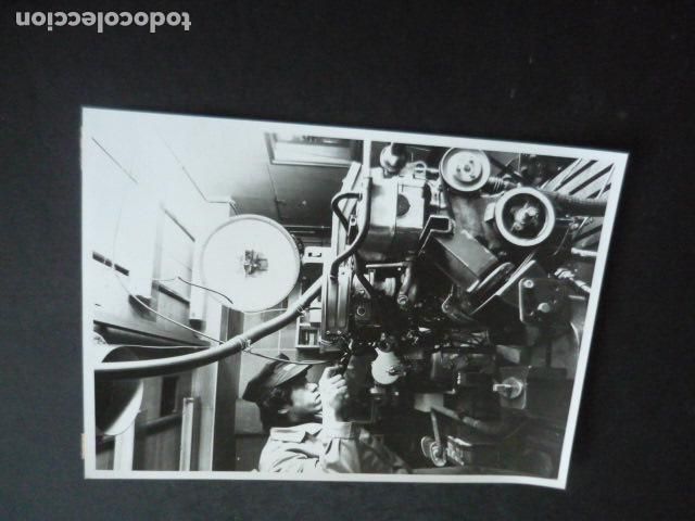 Fotografia antica: JAPON FABRICA DE AUTOMOVILES MAZDA ANTIGUA FOTOGRAFIA ORIGINAL 18 X 13 CM