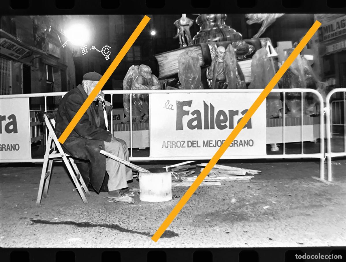 Photographie ancienne: Antiguo negativo de fotograf&iacute;a. Falla. Fallas de Valencia. A&ntilde;o 1988.