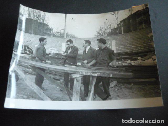 Antique Photography: MADRID OBRAS EN LA PLAZA DE LA REPUBLICA ARGENTINA MONUMENTO ANTIGUA FOTOGRAFIA ORIGINAL 24 X 18 CM