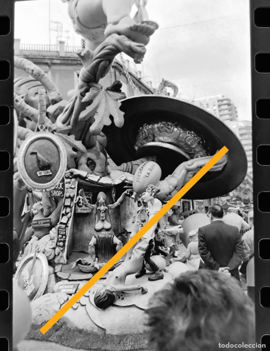 Fotograf&iacute;a antigua: Antiguo negativo de fotograf&iacute;a. Falla convento Jerusal&eacute;n. A&ntilde;o 1988